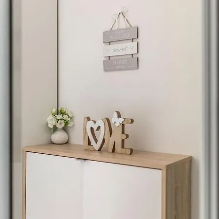 Apartman Neda - Charming And Comfy